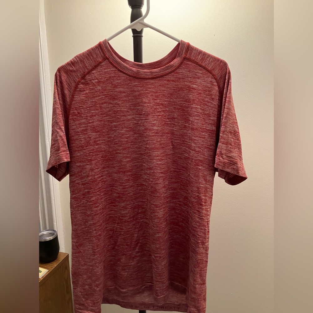 lululemon Metal Vent 1.0 Short Sleeve Shirt Surge Large Royal Ruby/White